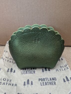 Portland Leather Large Marigold in Greench 💚